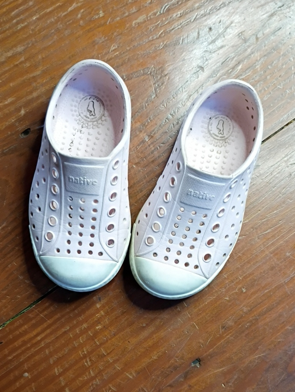 Native Kids Lightweight Slip-On Water Shoes in Pale Pink and White